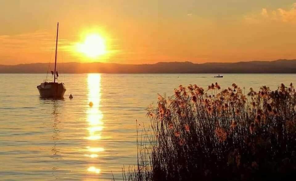 Villa Callas Diana Sirmione Esterno foto